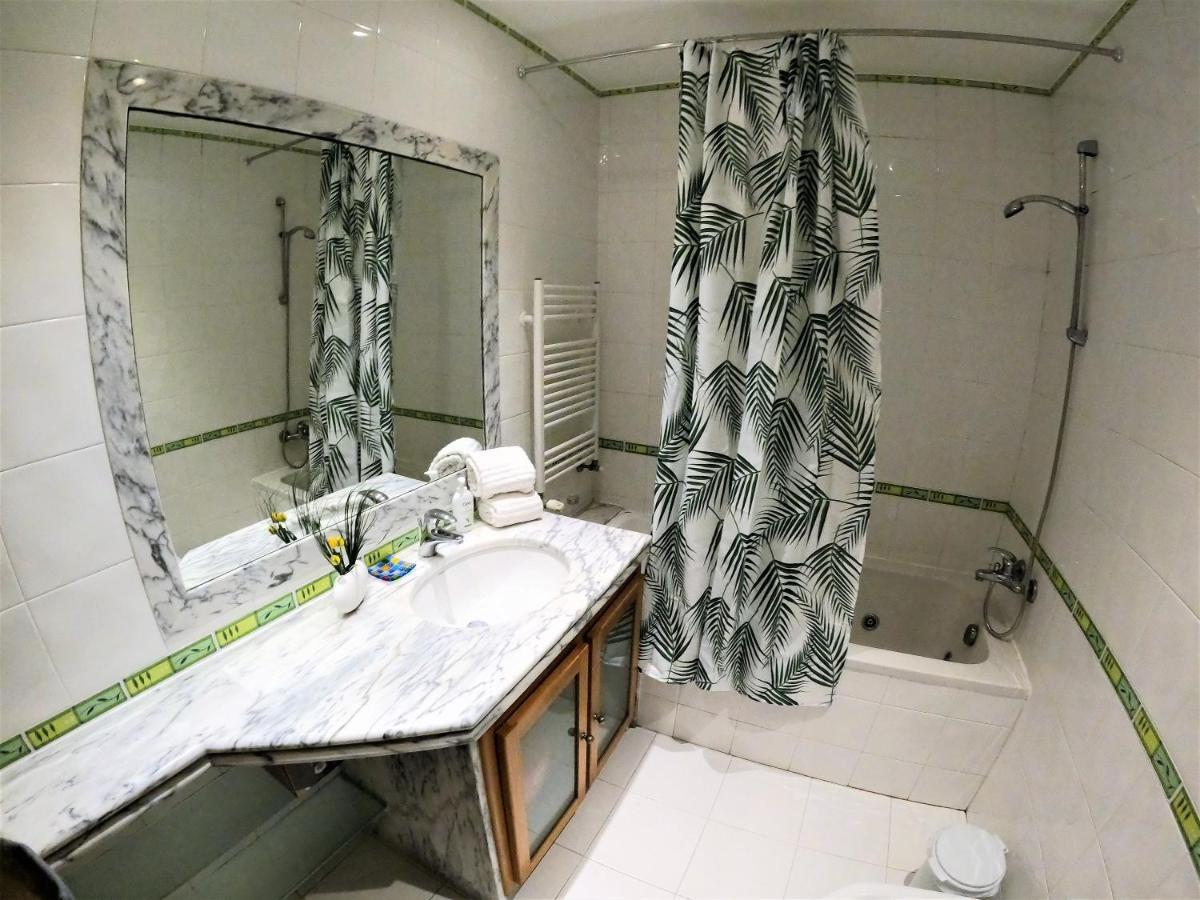 Lisbon 2 Bedroom Apartment With Balcony In Alges Exterior photo